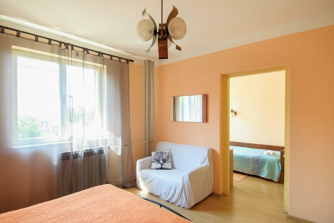 Apartments Nives Πόρετς Εξωτερικό φωτογραφία